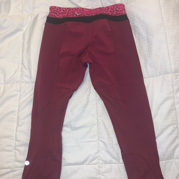 Lululemon leggings - Picture 3 of 6